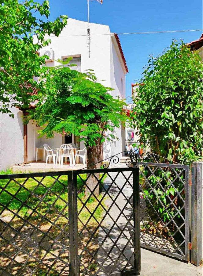 פוליכרונו Nicole'S Residence מראה חיצוני תמונה